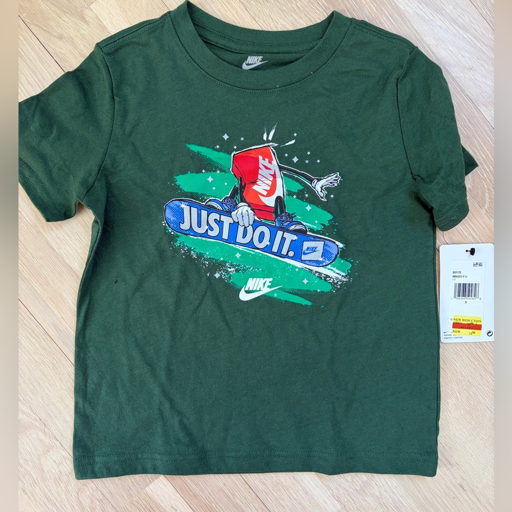 Nike t shirt